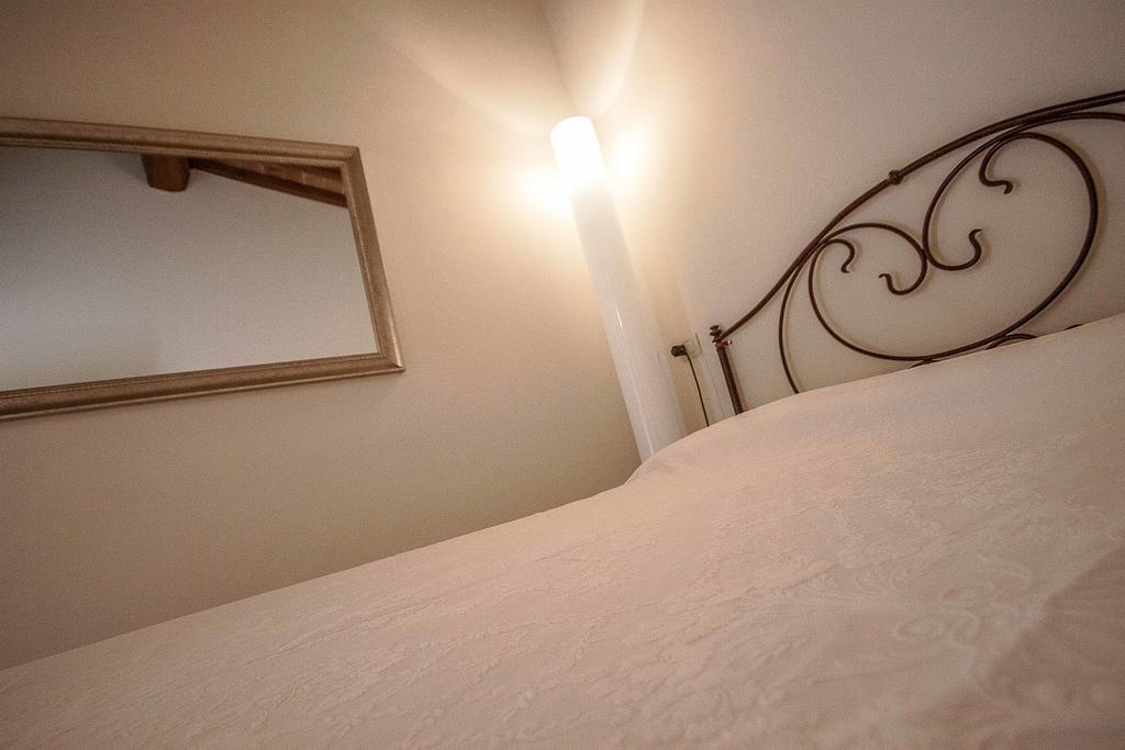 Bed and Breakfast A Casa Mastacchi Сиена Экстерьер фото