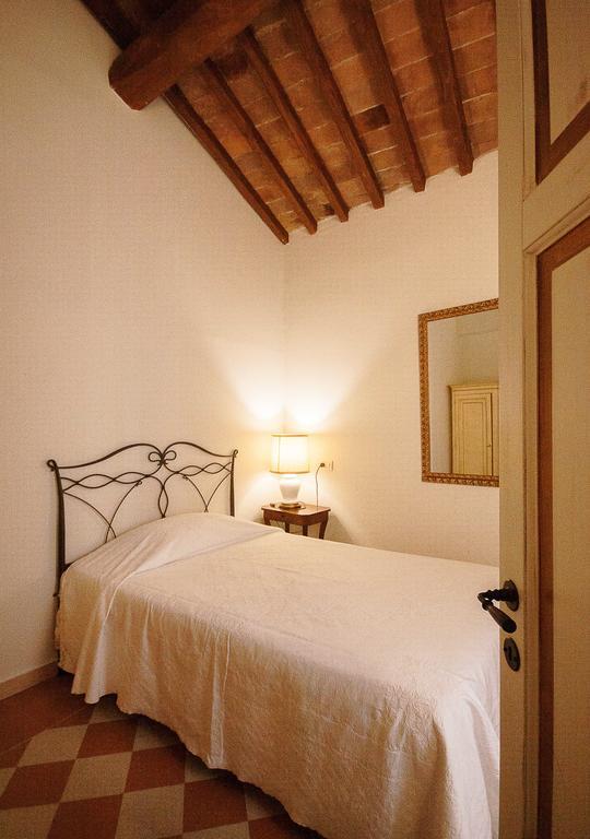 Bed and Breakfast A Casa Mastacchi Сиена Экстерьер фото